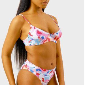 NWT Blackbough Groovy Print Bikini